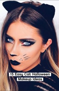 Un modèle arborant un maquillage de chat noir pour Halloween avec des yeux charbonneux, des moustaches et un nez rose